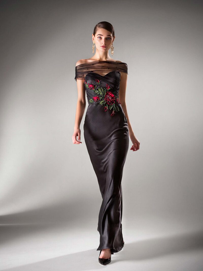 Fitted evening dress with off the shoulder sleeves