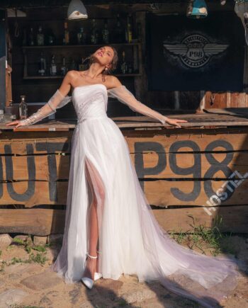 Wedding dress with slit and off-the-shoulder sleeves