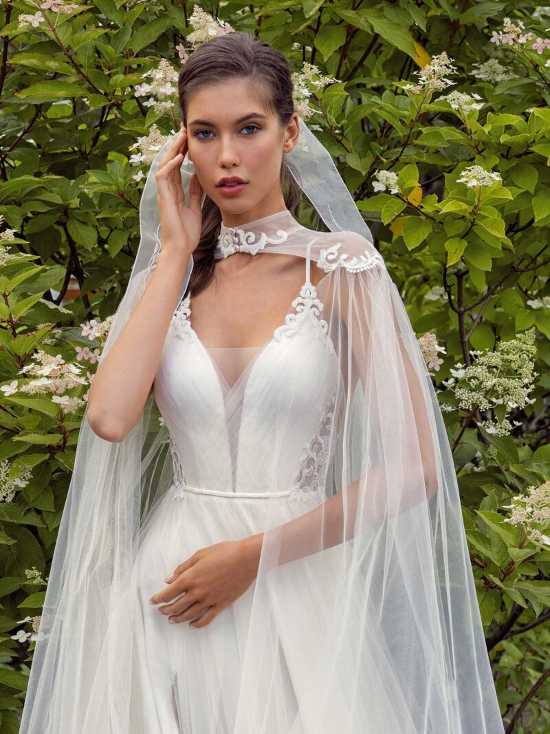 13002-4-unique-wedding-dress-in-Toronto