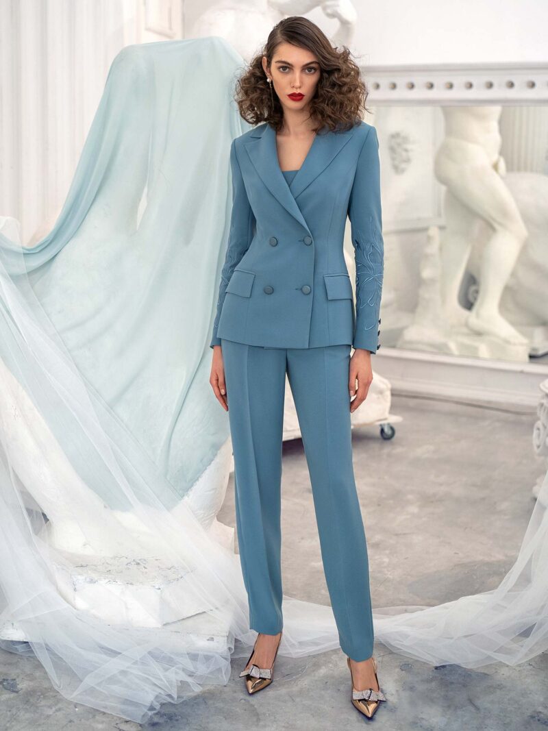 Three-piece pantsuit with top and jacket