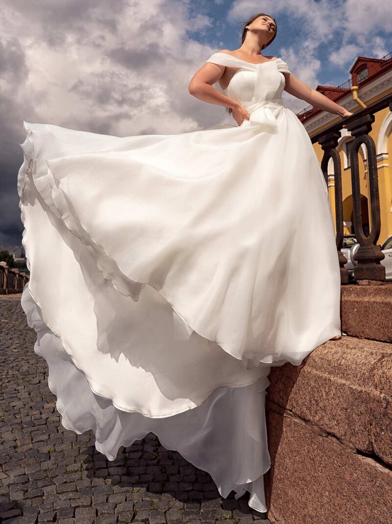 2253L-1-wedding-dress
