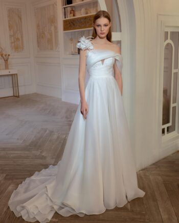 Organza A-line wedding dress with one-shoulder strap