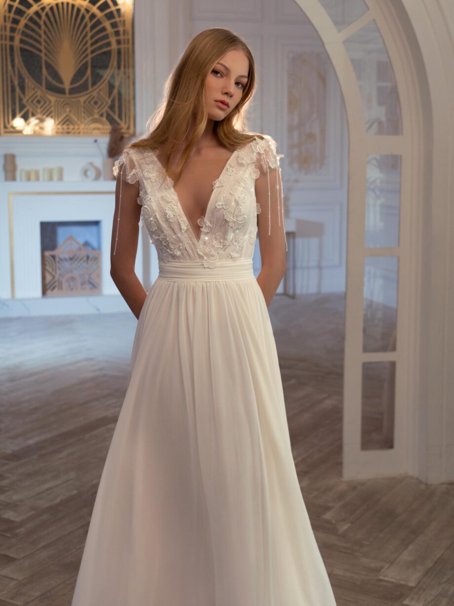 V-neck chiffon sheath wedding gown with 3D flowers