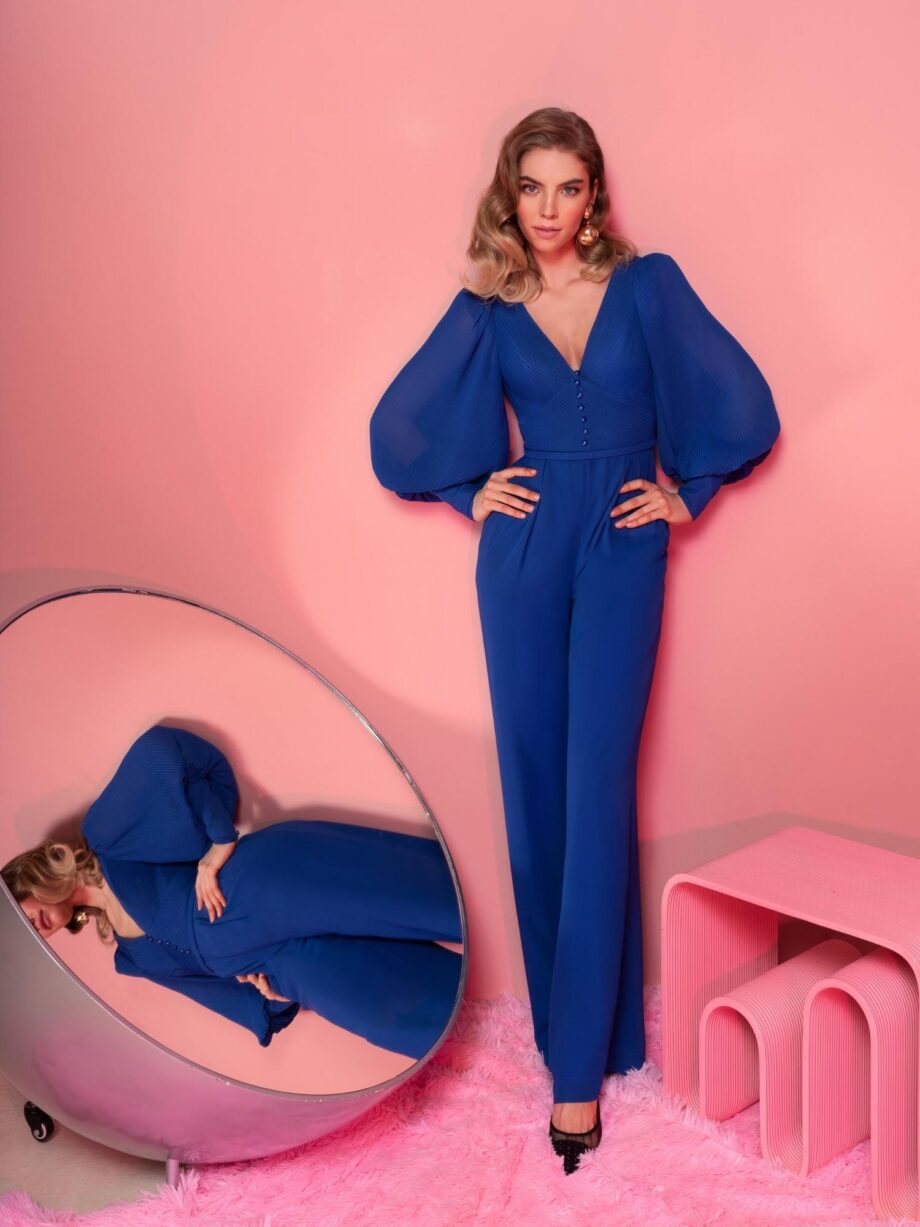 V-neck jumpsuit with long bishop sleevesv